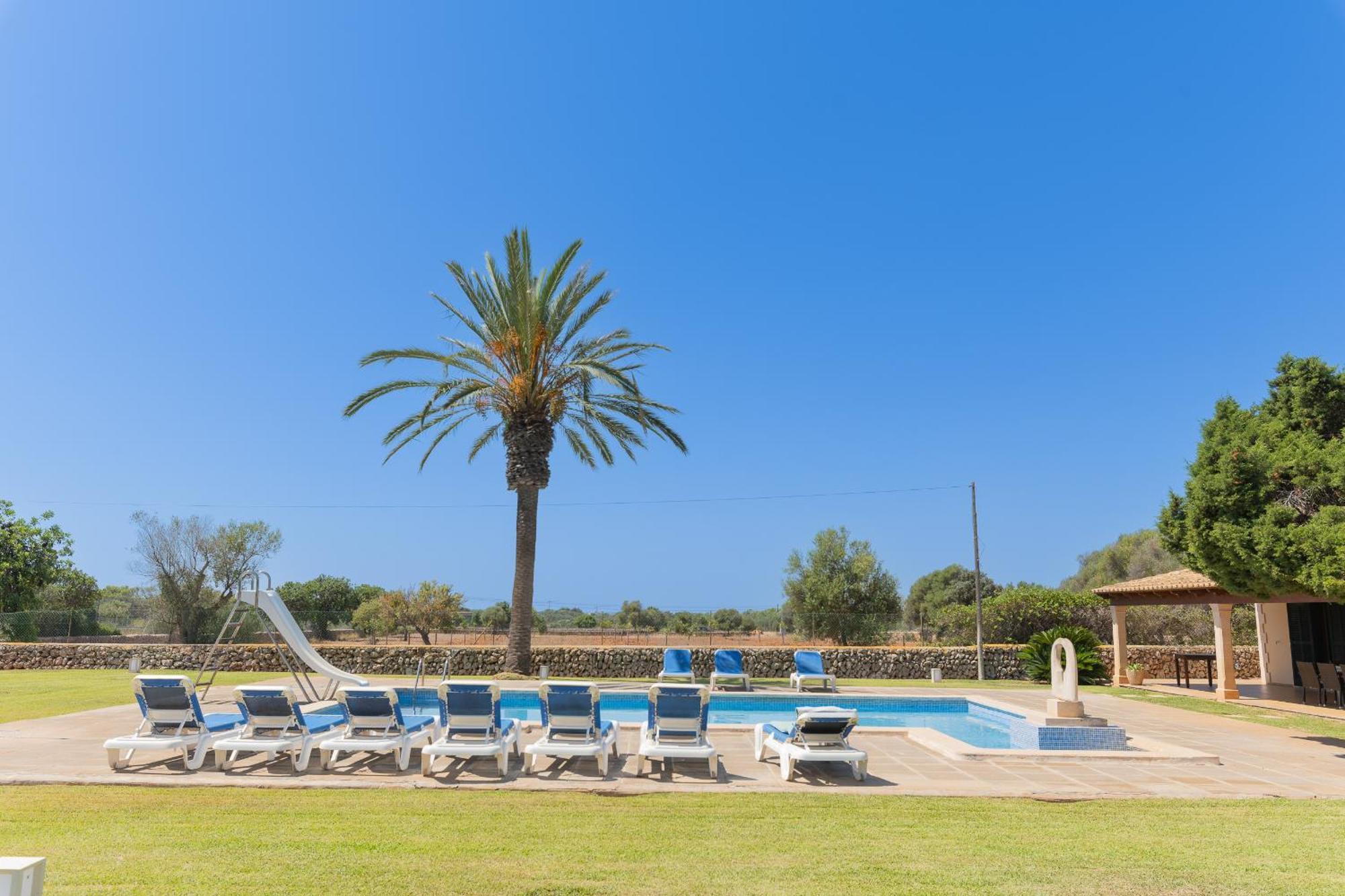 Hébergement de vacances Sivina Sanau *